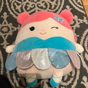Fairy squishmallow (like new)